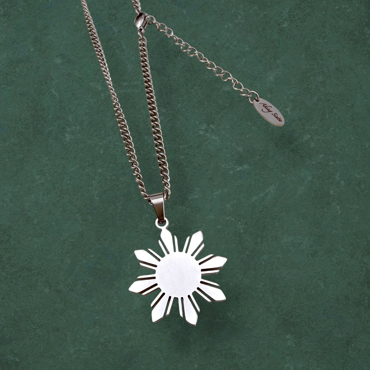Araw Chunky Curb Chain Necklace