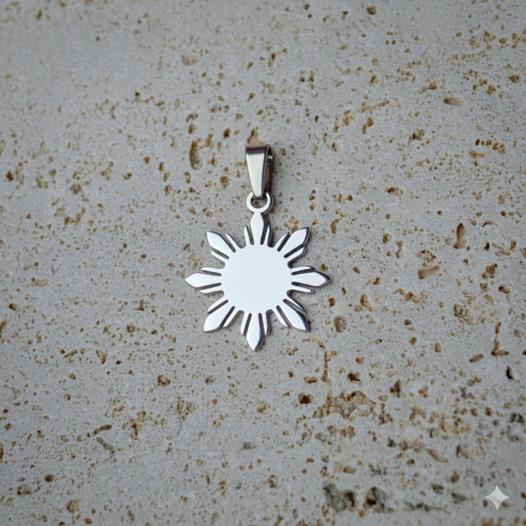 Araw Minimalist Necklace