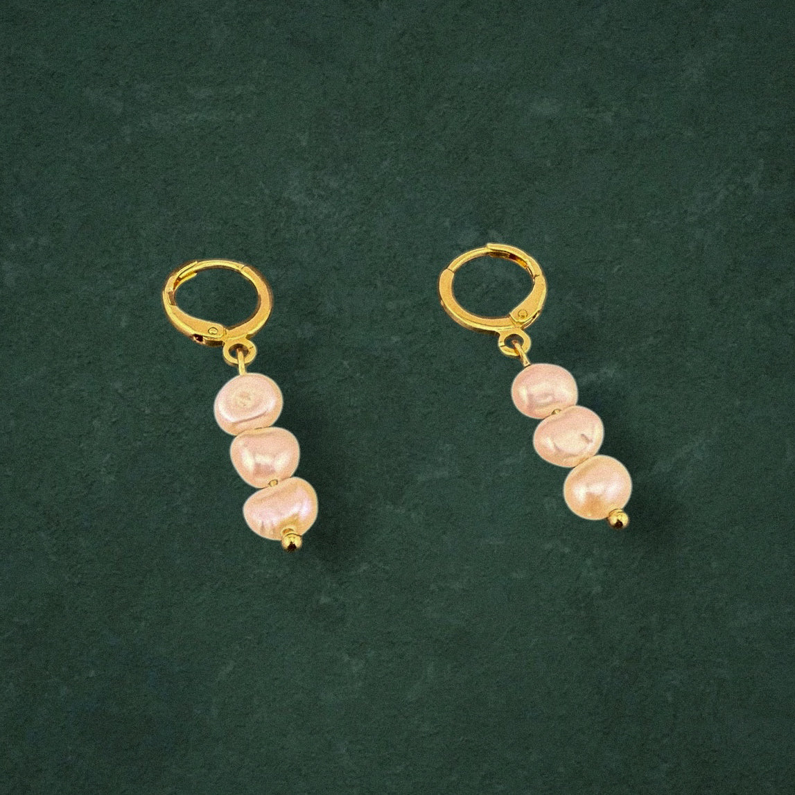 Baroque Pearl Trio Huggies