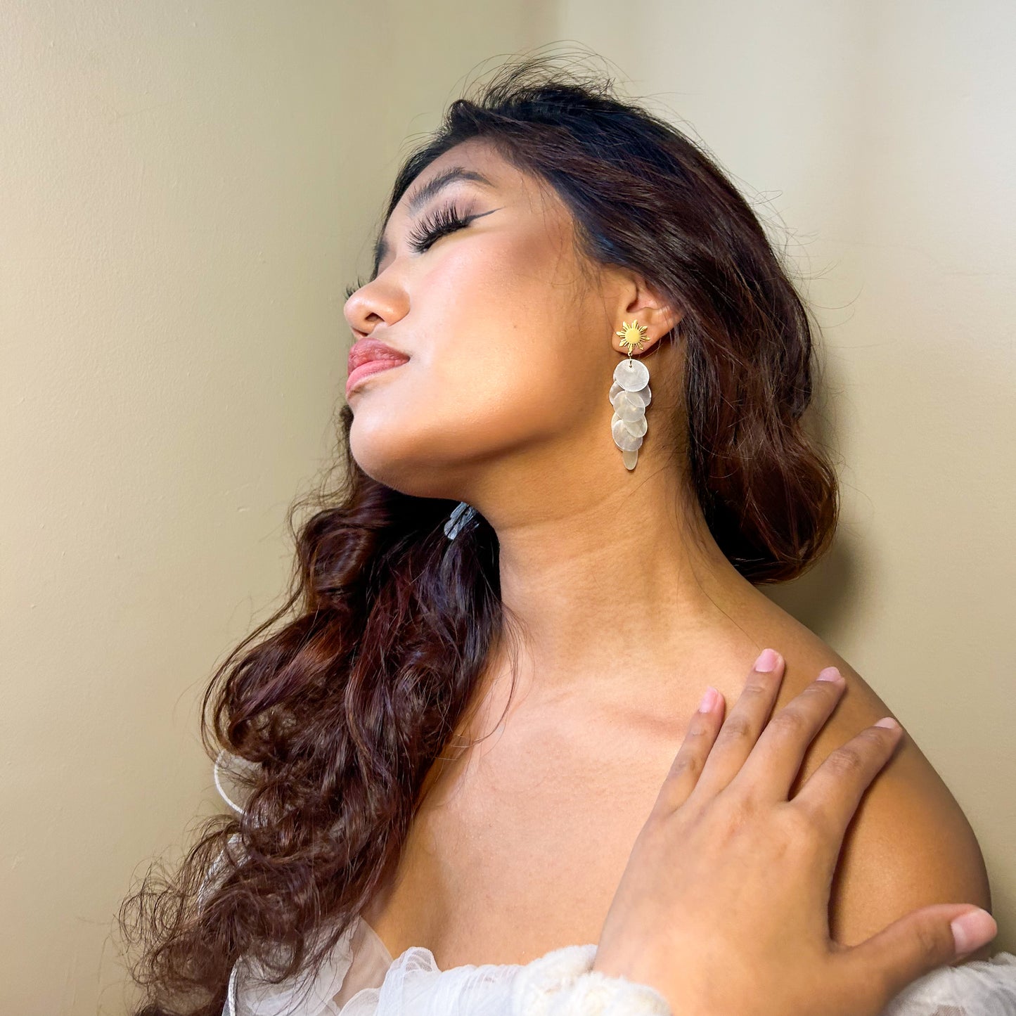 Cascading Capiz Shell Araw Stud Earrings