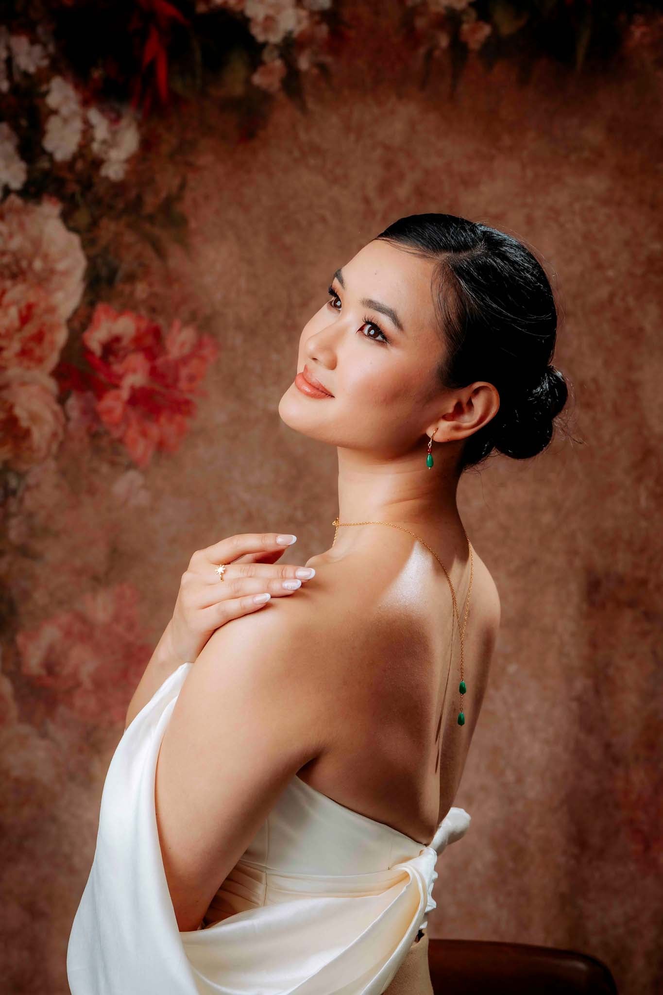 Dainty Teardrop Jade Chain Necklace