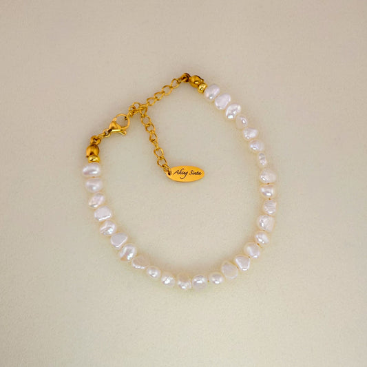 Baroque Pearl Bracelet