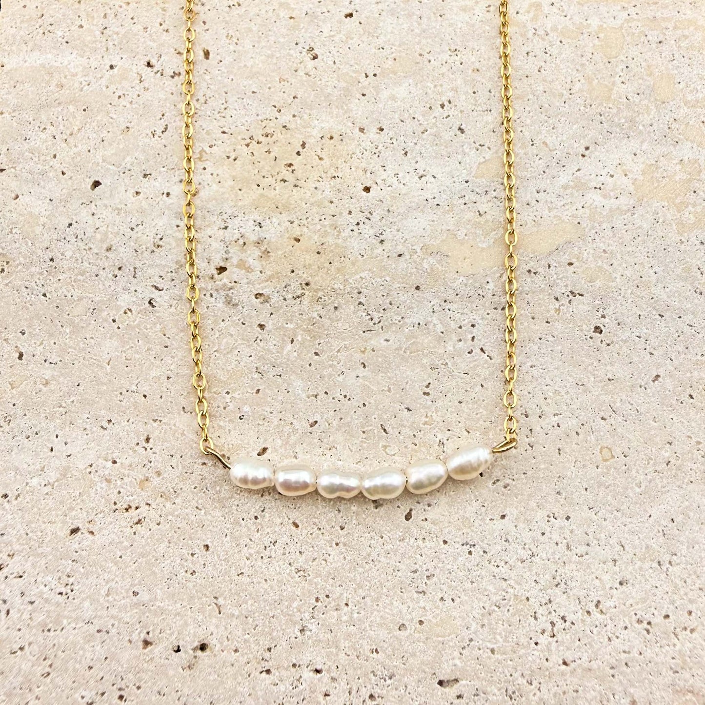 Rice Pearl Curved Bar Necklace