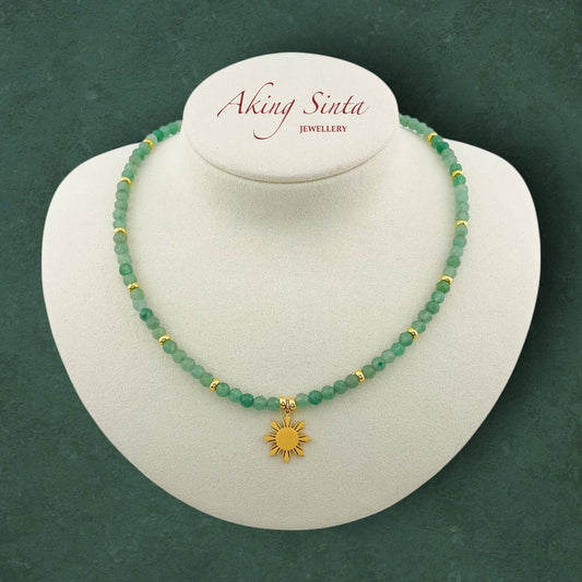 Green aventurine necklace with Araw sun charm in 18K gold plated stainless steel, natural gemstone Filipino jewelry